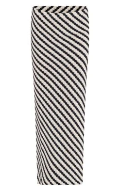 Black Striped Textured Flippy Maxi Skirt -Cheap Glamarish Store 0b15d1230dd37a1680ec604617201f1bdf39aa66 cnd9915 5