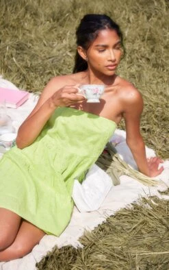 Lime Broderie Tiered Bandeau Shift Dress -Cheap Glamarish Store 4ff8e9a35f1ffcd5c7b1780ea3a98aff808a9c11 cnd8915 4