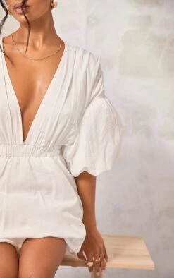 White Puff Sleeve Puffball Hem Shift Dress -Cheap Glamarish Store f6f3d2bd2f44093cbc077caa1e1067b4e51fcec9 cmq5829 5